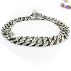 Diamond Dog Chain Neck Ring with Light Design